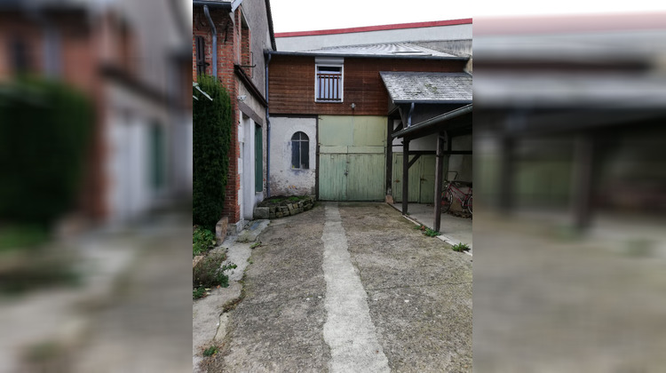 Ma-Cabane - Vente Immeuble MEHUN-SUR-YEVRE, 0 m²