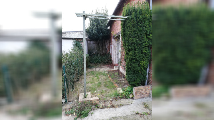 Ma-Cabane - Vente Immeuble MEHUN-SUR-YEVRE, 0 m²