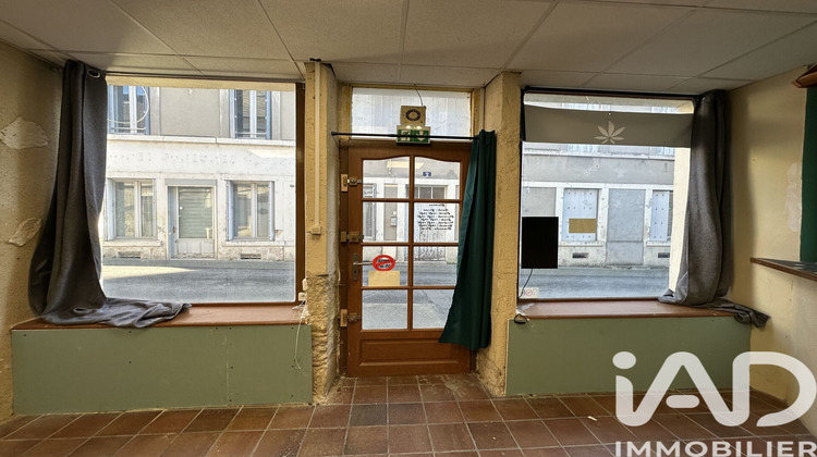 Ma-Cabane - Vente Immeuble Mehun-sur-Yèvre, 84 m²