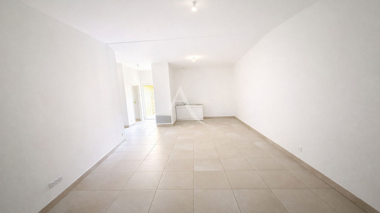 Ma-Cabane - Vente Immeuble MILLAS, 0 m²