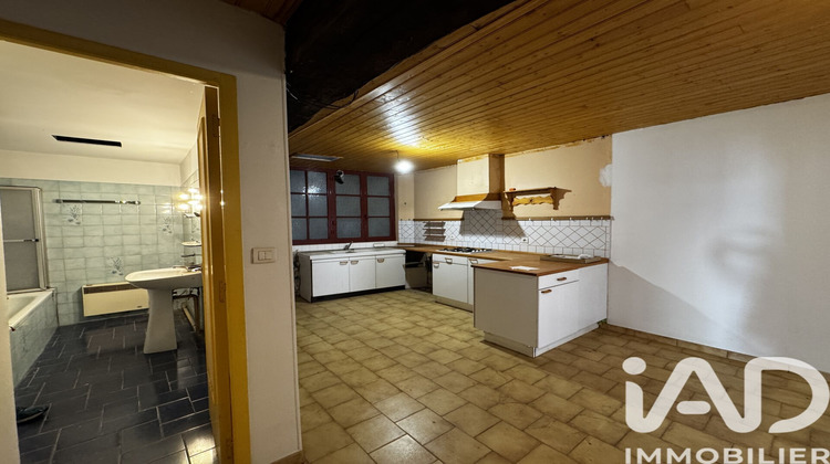 Ma-Cabane - Vente Immeuble Mirambeau, 285 m²