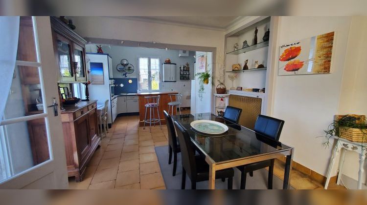 Ma-Cabane - Vente Immeuble Monnaie, 175 m²