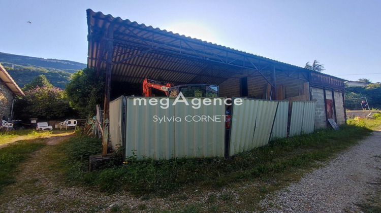 Ma-Cabane - Vente Immeuble MONTAGNIEU, 170 m²