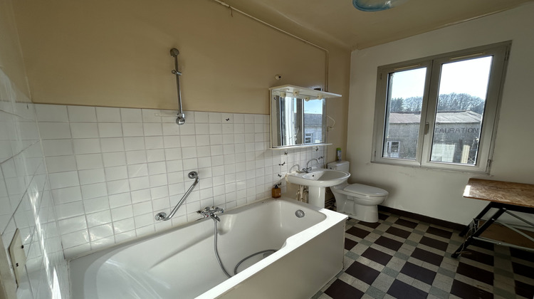 Ma-Cabane - Vente Immeuble Montaignac-Saint-Hippolyte, 220 m²