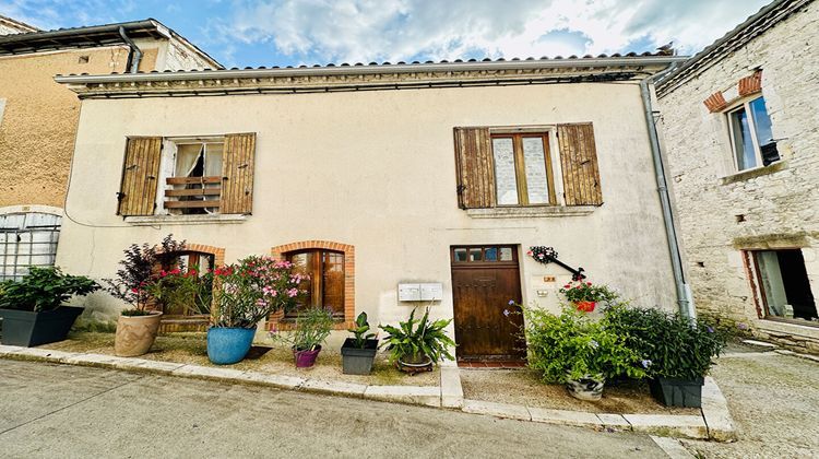 Ma-Cabane - Vente Immeuble MONTAIGU-DE-QUERCY, 107 m²