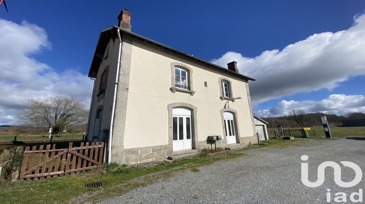 Ma-Cabane - Vente Immeuble Montaigut-le-Blanc, 115 m²