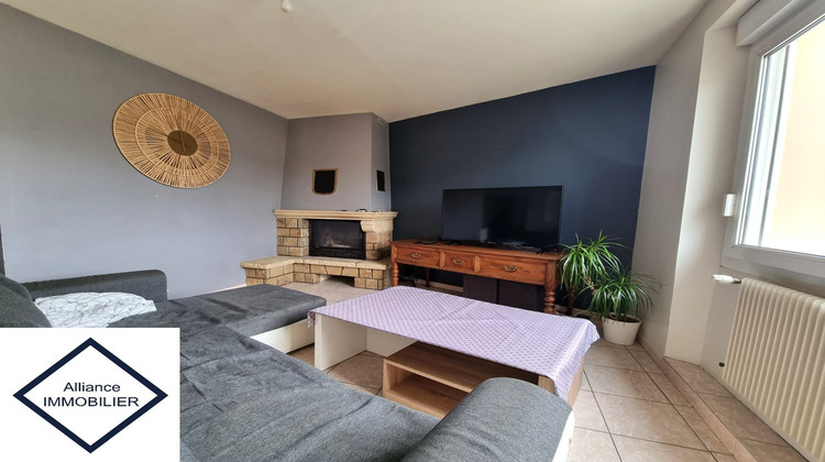 Ma-Cabane - Vente Immeuble Montauban-de-Bretagne, 245 m²
