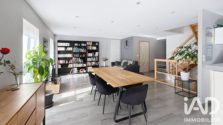 Ma-Cabane - Vente Immeuble Montauban-de-Bretagne, 178 m²