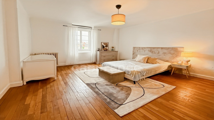 Ma-Cabane - Vente Immeuble MONTCEAU LES MINES, 331 m²