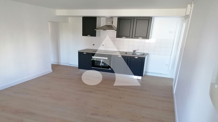 Ma-Cabane - Vente Immeuble MONTCEAU-LES-MINES, 268 m²