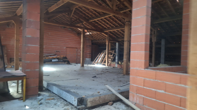 Ma-Cabane - Vente Immeuble MONTESQUIEU-VOLVESTRE, 1800 m²