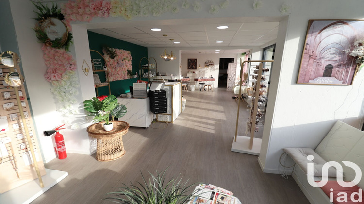 Ma-Cabane - Vente Immeuble Montguyon, 300 m²