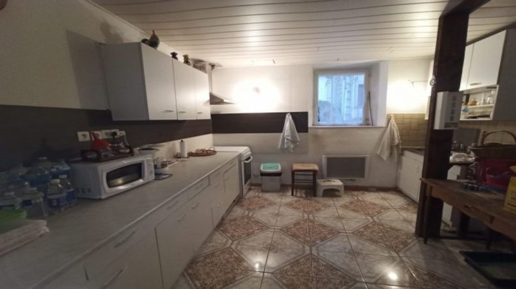 Ma-Cabane - Vente Immeuble Montluçon, 300 m²