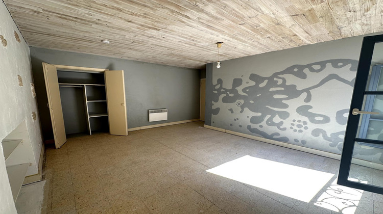Ma-Cabane - Vente Immeuble Montpezat-de-Quercy, 194 m²