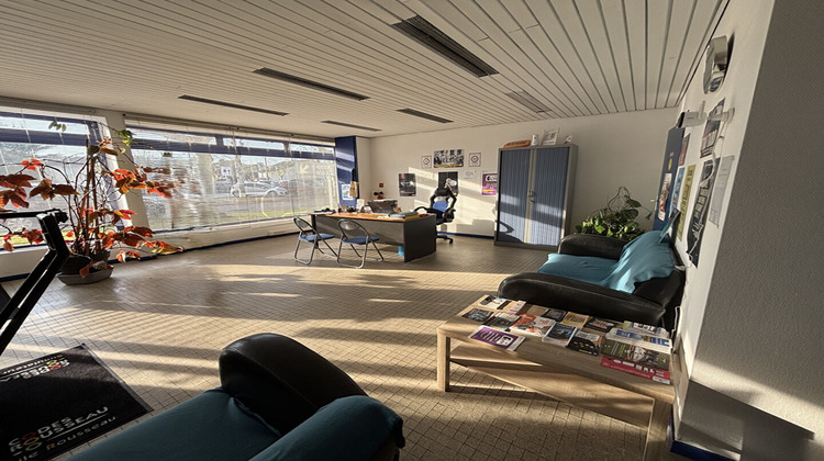 Ma-Cabane - Vente Immeuble MONTPON-MENESTEROL, 198 m²