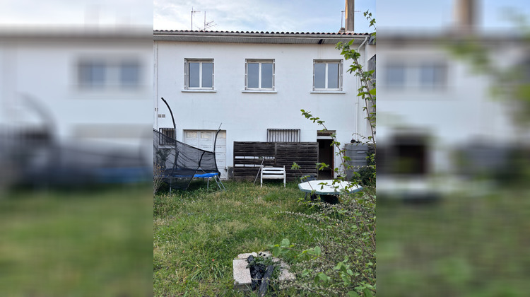 Ma-Cabane - Vente Immeuble MONTPON-MENESTEROL, 198 m²