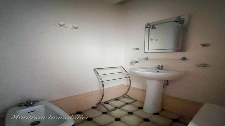 Ma-Cabane - Vente Immeuble MONTPON-MENESTEROL, 184 m²
