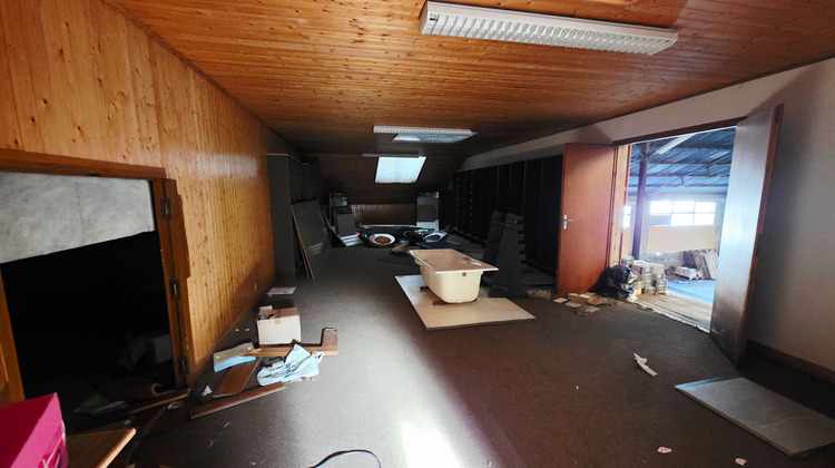 Ma-Cabane - Vente Immeuble MONTREAL-LA-CLUSE, 952 m²