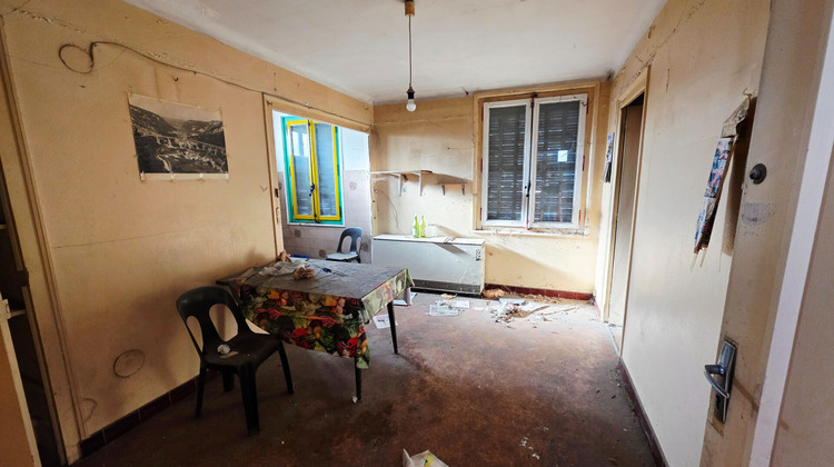 Ma-Cabane - Vente Immeuble MONTREAL-LA-CLUSE, 952 m²