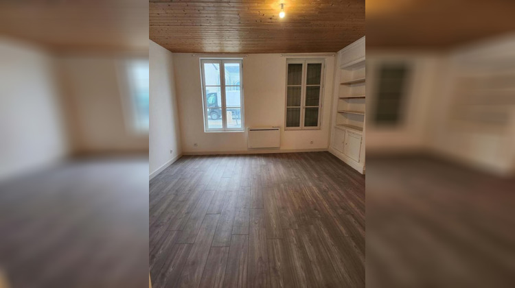 Ma-Cabane - Vente Immeuble MONTREUIL BELLAY, 240 m²