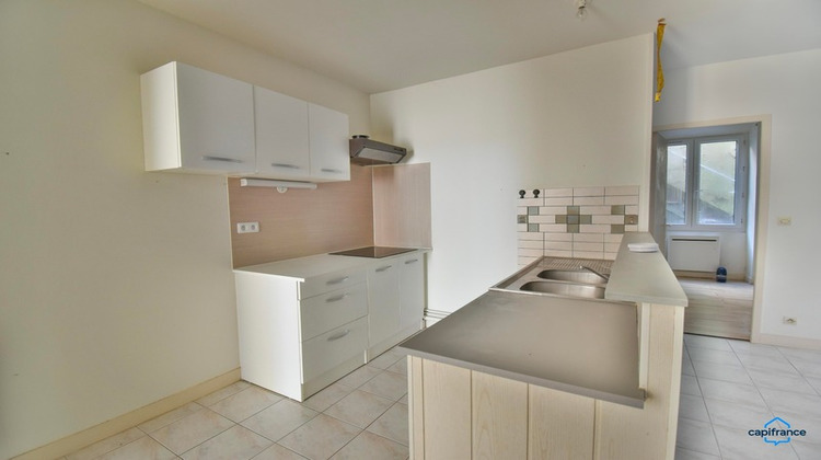 Ma-Cabane - Vente Immeuble MONTRICHARD, 364 m²