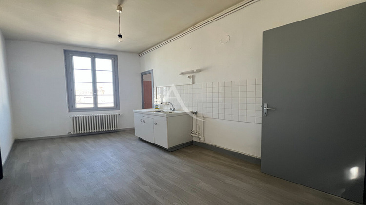 Ma-Cabane - Vente Immeuble MONTRICHARD, 217 m²