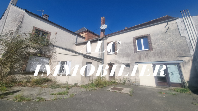 Ma-Cabane - Vente Immeuble Moulins-la-Marche, 1 m²