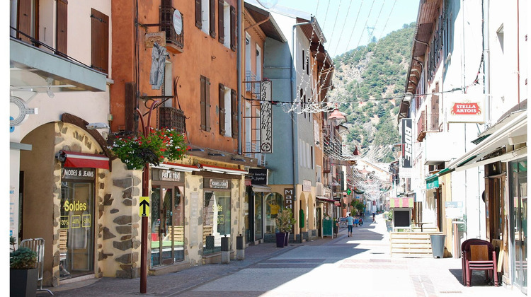 Ma-Cabane - Vente Immeuble Moûtiers, 220 m²