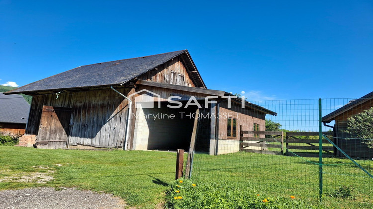 Ma-Cabane - Vente Immeuble Moye, 200 m²