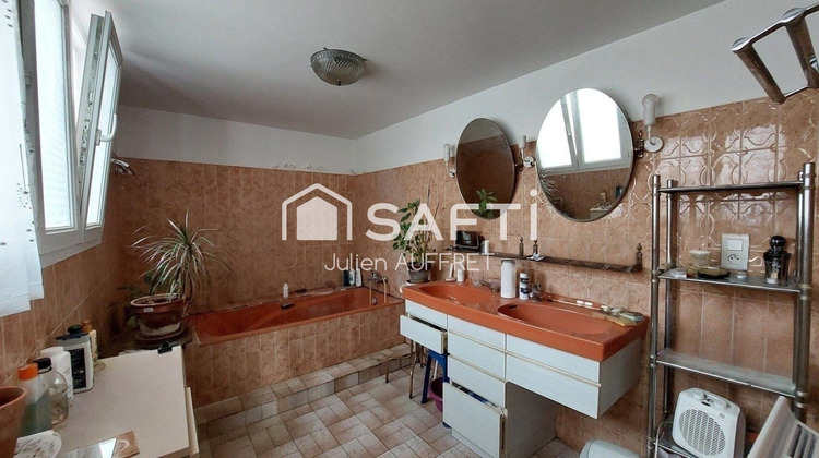 Ma-Cabane - Vente Immeuble Myennes, 209 m²