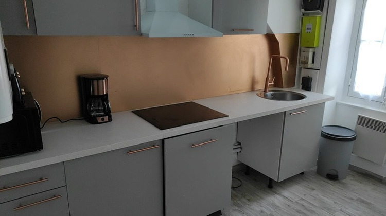 Ma-Cabane - Vente Immeuble NERIS LES BAINS, 189 m²