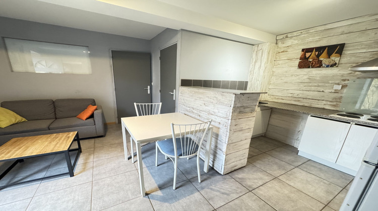 Ma-Cabane - Vente Immeuble Néris-les-Bains, 180 m²