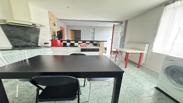 Ma-Cabane - Vente Immeuble Néris-les-Bains, 180 m²