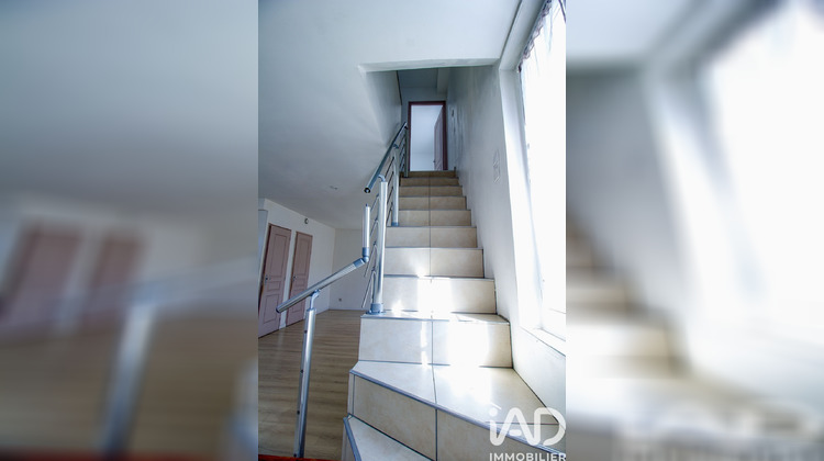 Ma-Cabane - Vente Immeuble Neuilly-sous-Clermont, 156 m²