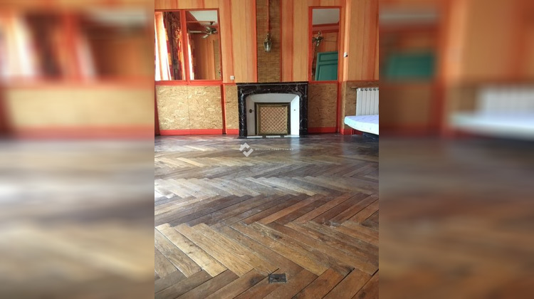 Ma-Cabane - Vente Immeuble Neuville-de-Poitou, 375 m²