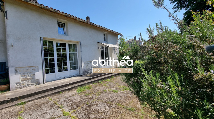 Ma-Cabane - Vente Immeuble Nieul-le-Virouil, 263 m²