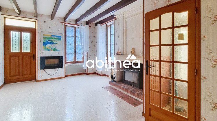 Ma-Cabane - Vente Immeuble Nieul-le-Virouil, 263 m²