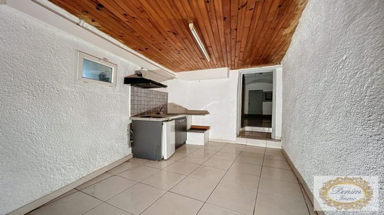 Ma-Cabane - Vente Immeuble Nîmes, 98 m²