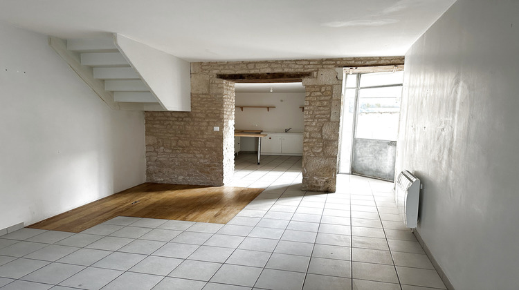 Ma-Cabane - Vente Immeuble Niort, 196 m²