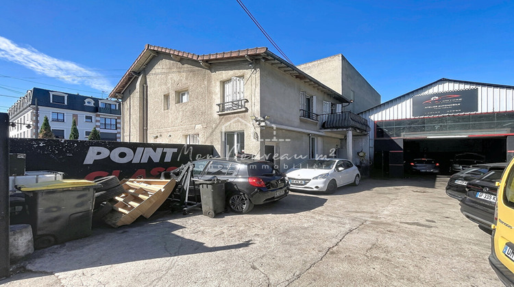Ma-Cabane - Vente Immeuble NOISY-LE-GRAND, 137 m²