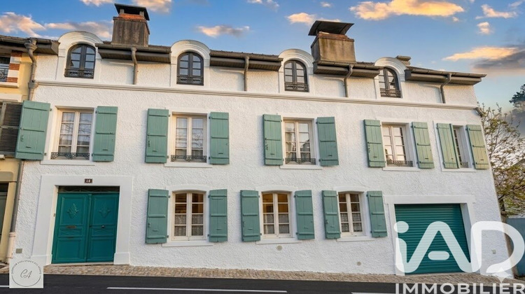 Ma-Cabane - Vente Immeuble Oloron-Sainte-Marie, 220 m²
