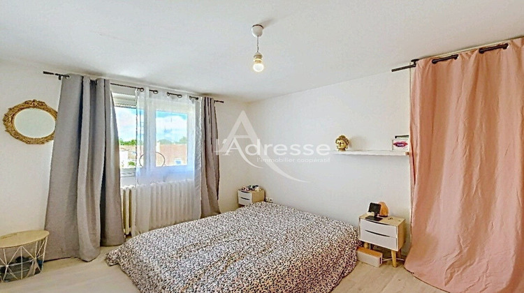 Ma-Cabane - Vente Immeuble OZOIR-LA-FERRIERE, 340 m²