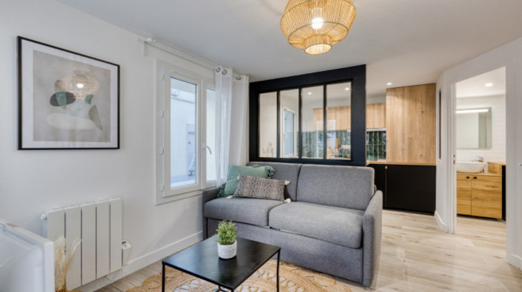 Ma-Cabane - Vente Immeuble Paris, 65 m²