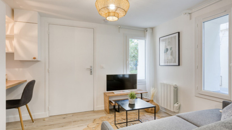 Ma-Cabane - Vente Immeuble Paris, 65 m²