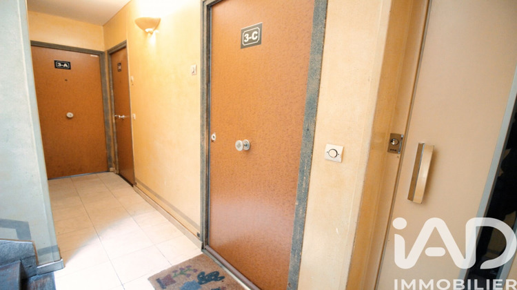 Ma-Cabane - Vente Immeuble Paris, 380 m²