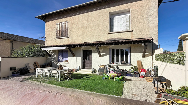 Ma-Cabane - Vente Immeuble Pernes-les-Fontaines, 300 m²