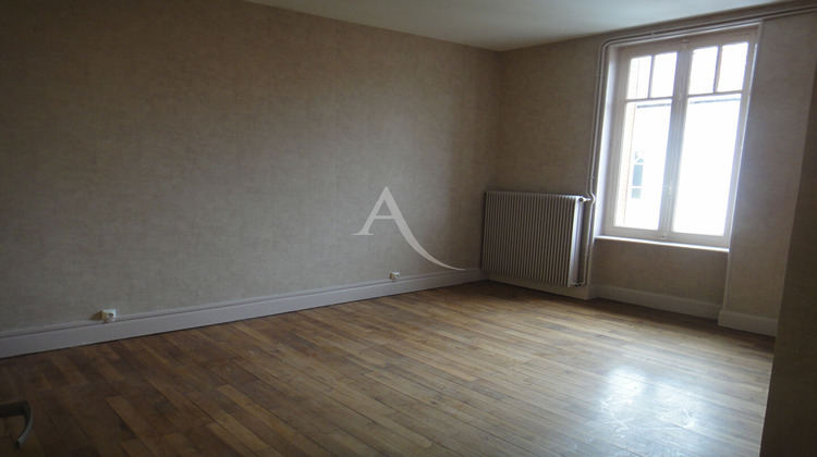 Ma-Cabane - Vente Immeuble PERONNAS, 306 m²
