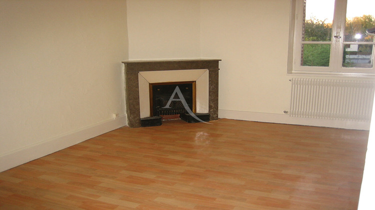 Ma-Cabane - Vente Immeuble PERONNAS, 306 m²