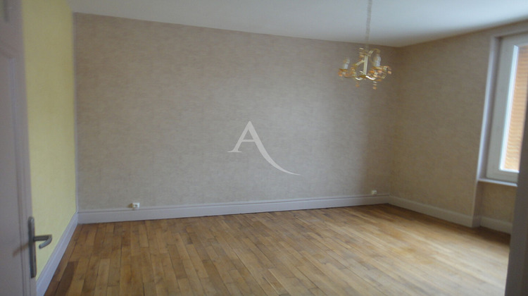 Ma-Cabane - Vente Immeuble PERONNAS, 306 m²
