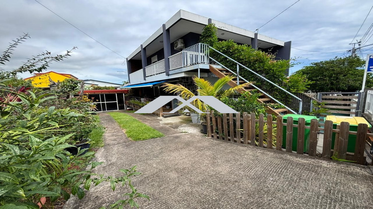Ma-Cabane - Vente Immeuble Petite Île, 190 m²